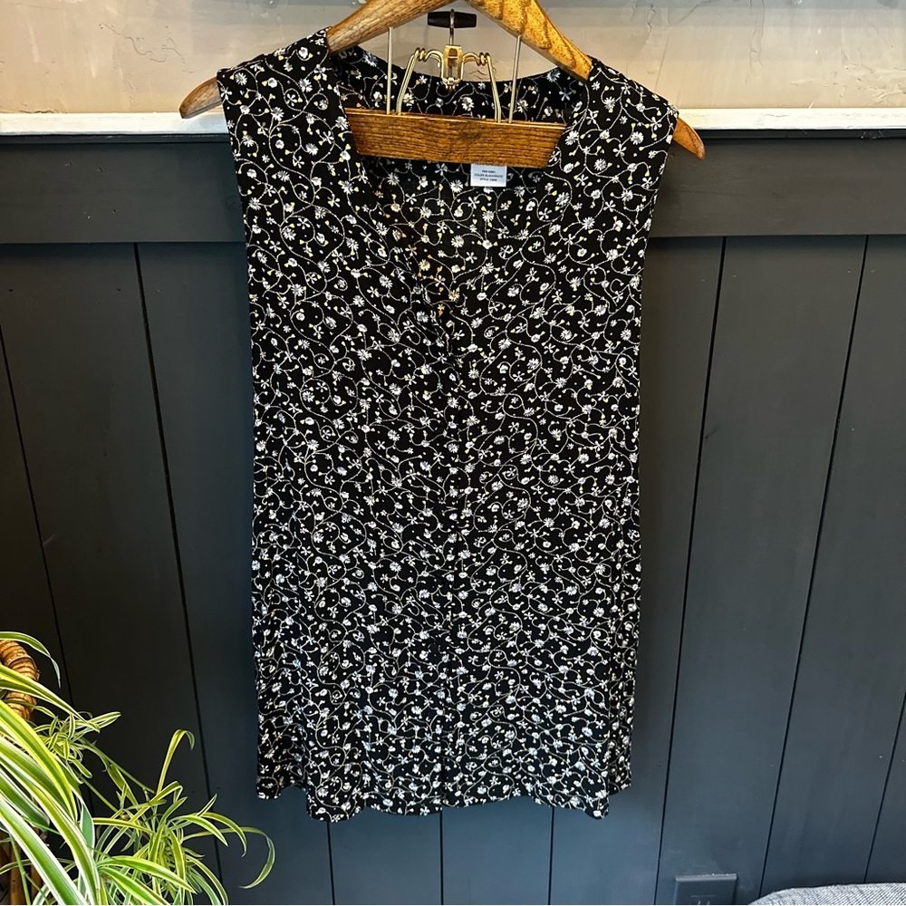Cottagecore Boho Button Up Black White‎ Floral Long Tie Vest size Large